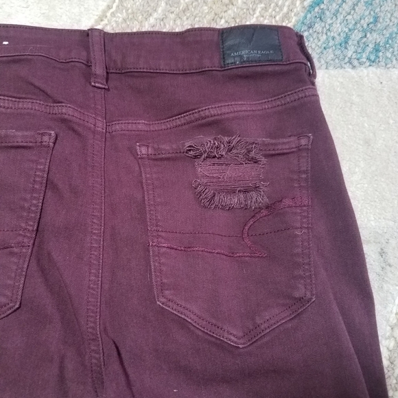 American Eagle Maroon Distressed Jeggings 4 - Picture 6 of 7